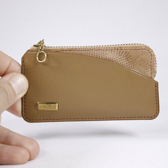 Small leather beige coin wallet, 1970s Japan change purse, credit card sleeve, - Picture 1 of 6